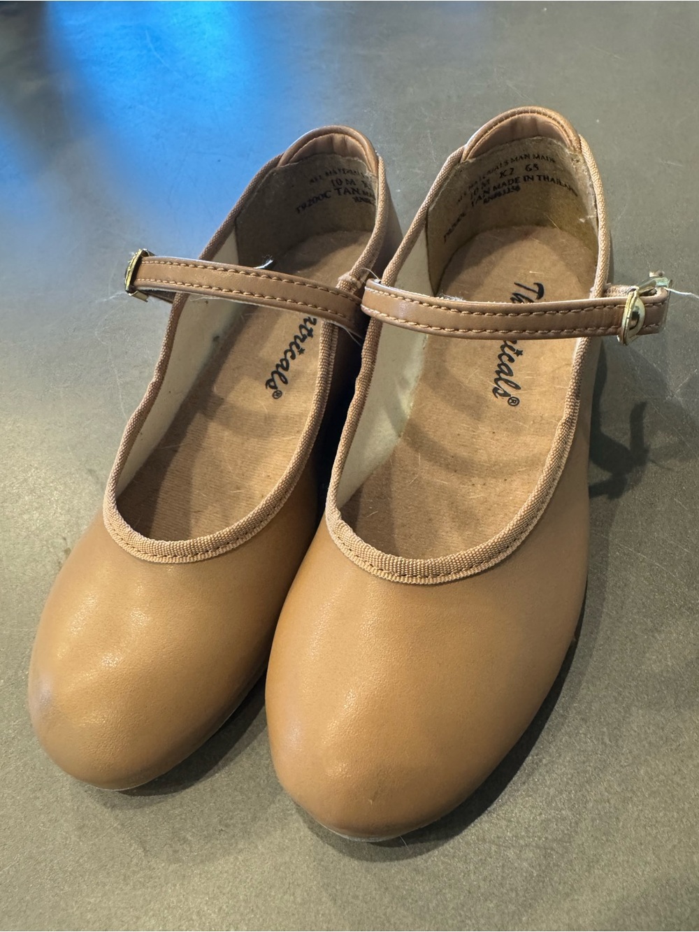 Toddler girls size 10 Theatricals tan mary Jane buckle strap tap shoes